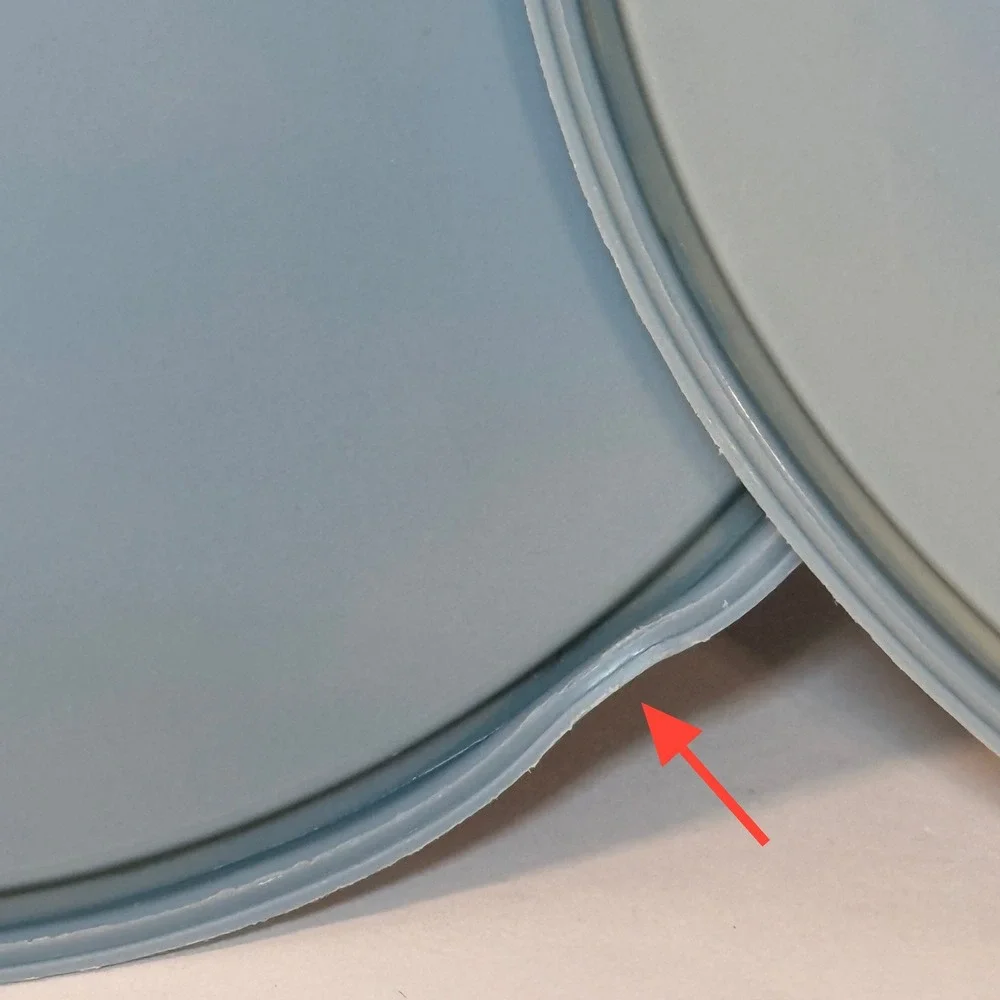 Vintage Tupperware Blue Round Replacement Lids‎ 230-8 230-15 Set of 2 USA 9 In *